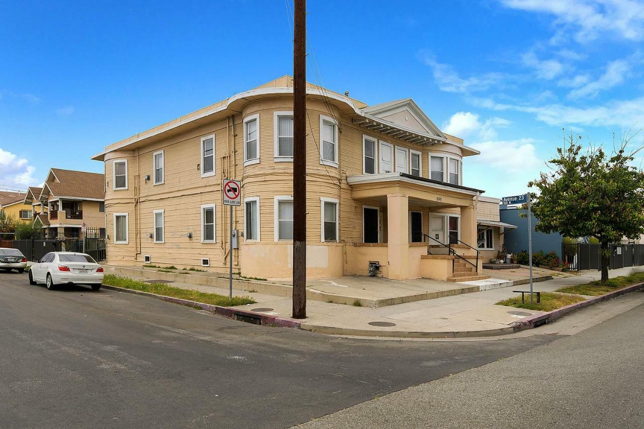 Pads On Pasadena Ave Hostel - Los Angeles — Photos 1